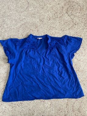 Knox Rose Royal Blue V-Neck Eyelet Flutter Sleeve Top